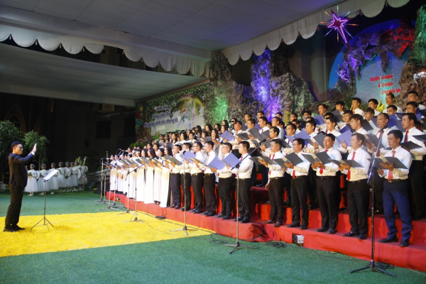 Tòa Giám mục Thái Bình: Đêm Giáng Sinh - mời gọi yêu thương